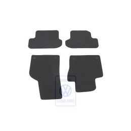 Γνήσιο VW 1 Σετ Πατάκια Titan Μαύρο/Μαύρο - 5C1863011C EOM