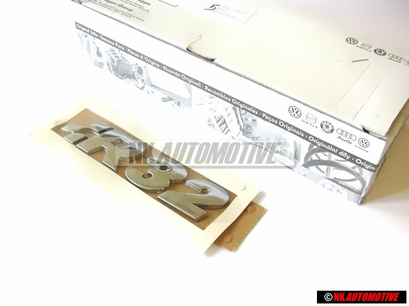 Γνήσιο VW R32 Οπίσθιο Σήμα Έμβλημα Χρωμέ - 1J0853675Q 739