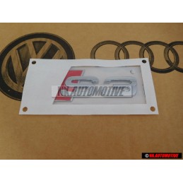 Γνήσιο Audi S3 Οπίσθιο Σήμα Έμβλημα Χρωμέ Κόκκινο - 8L0853735 2ZZ