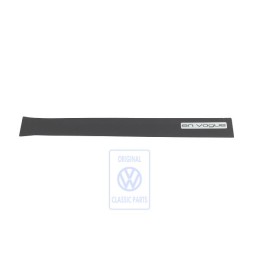 Γνήσιο VW Προστ. Μεμβράνη Επιβίβασης Με Επιγραφή Σατινέ Μαύρο - 1C0853805A 6DA